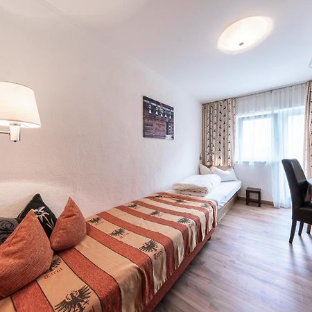 Pension St.Lukas Пфундс Екстер'єр фото