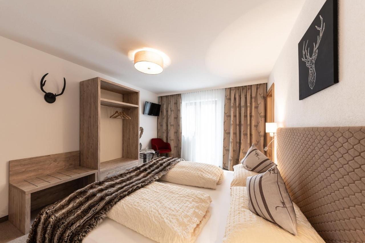 Pension St.Lukas Пфундс Екстер'єр фото